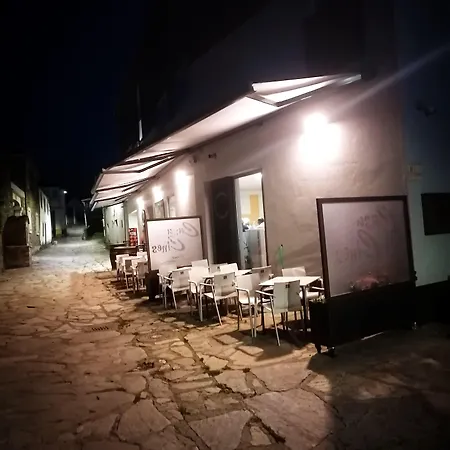 Casa Cines Restaurante Hotel